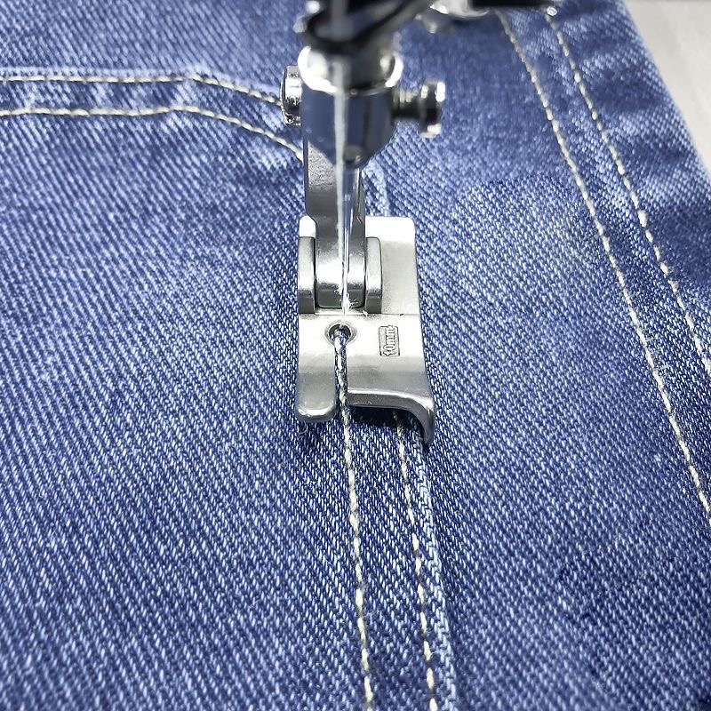 工業用フラットミシン右ブロッキングエッジ押え。トップステッチ - Industrial Textile Sewing Machine のレビューと価格